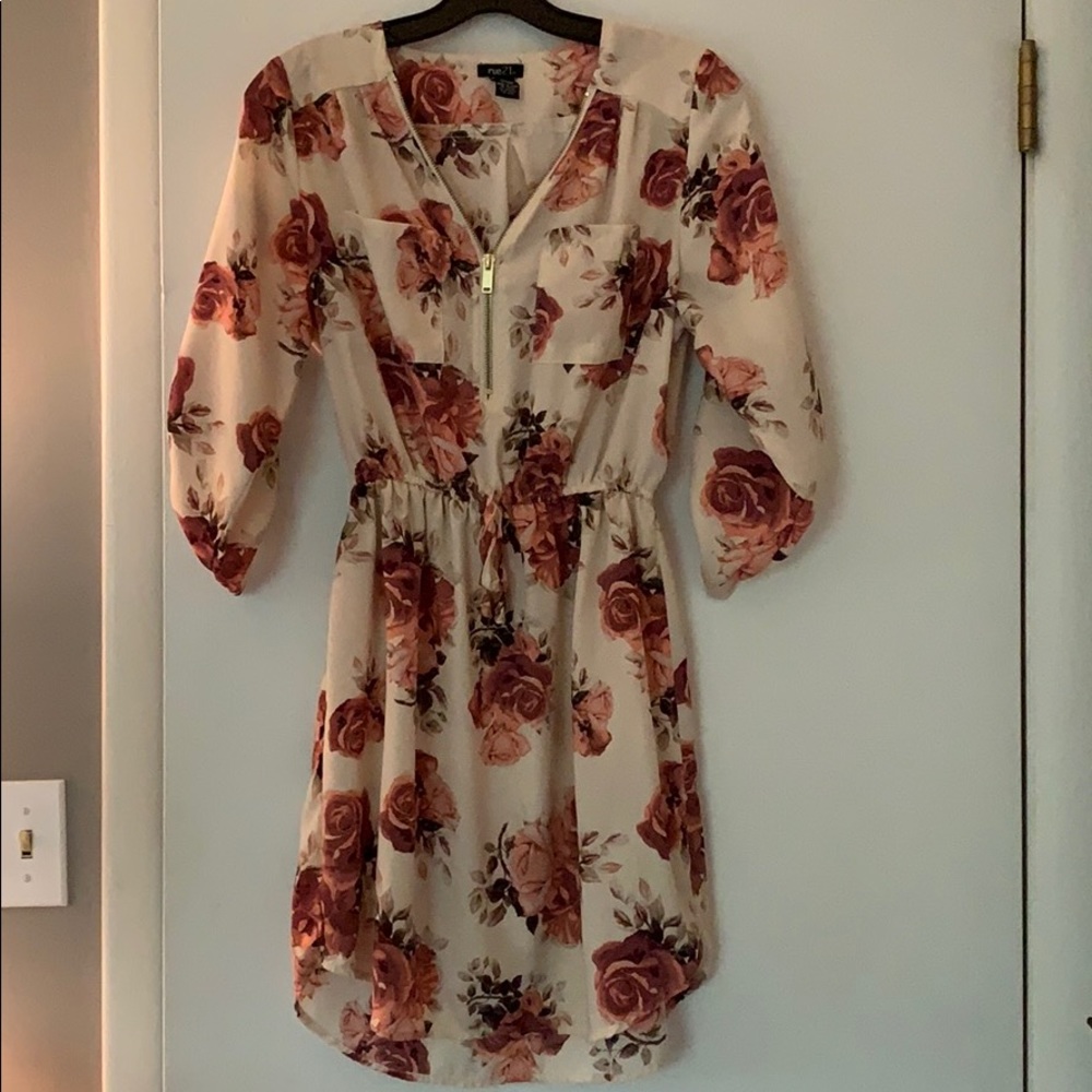 Floral 3/4 sleeve dress